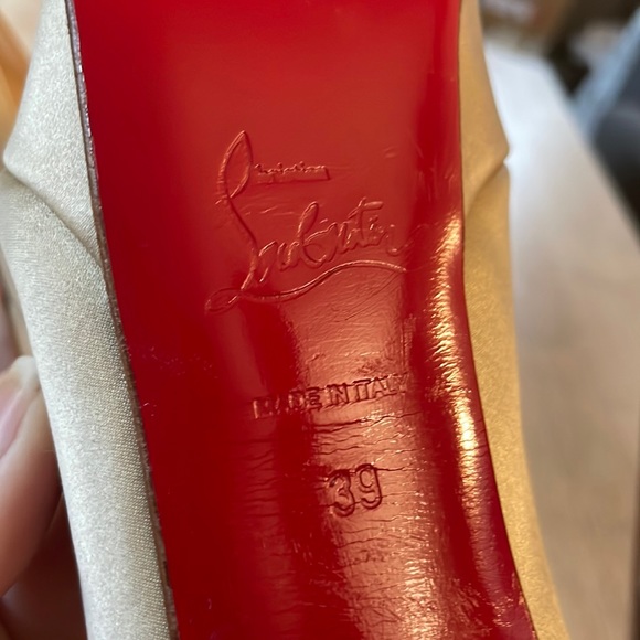 Louboutin Plisseta 140MM Nude Satin - 39 - Picture 12 of 12